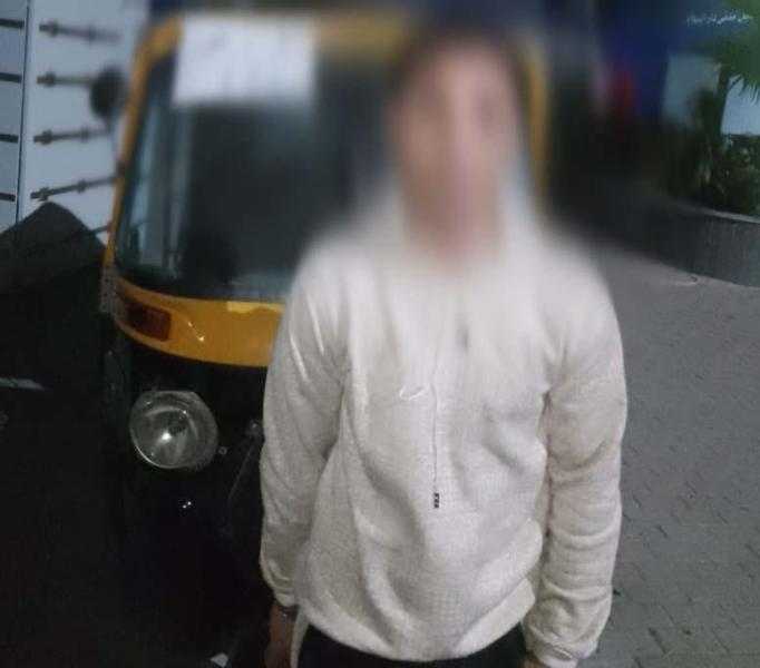 ضبط سائق توكتوك صدم مواطنا وفرّ هاربا بـ دار السلام