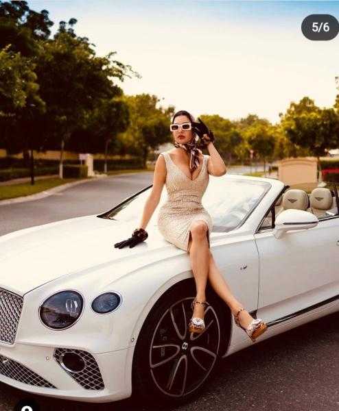 بإطلالة الستينات.. لاميتا فرنجية تخطف الأنظار في أحدث ظهور لها