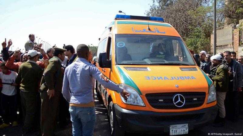 مصرع وإصابة 7 أشخاص في حادث انقلاب سيارة ربع نقل بصحراوي المنيا