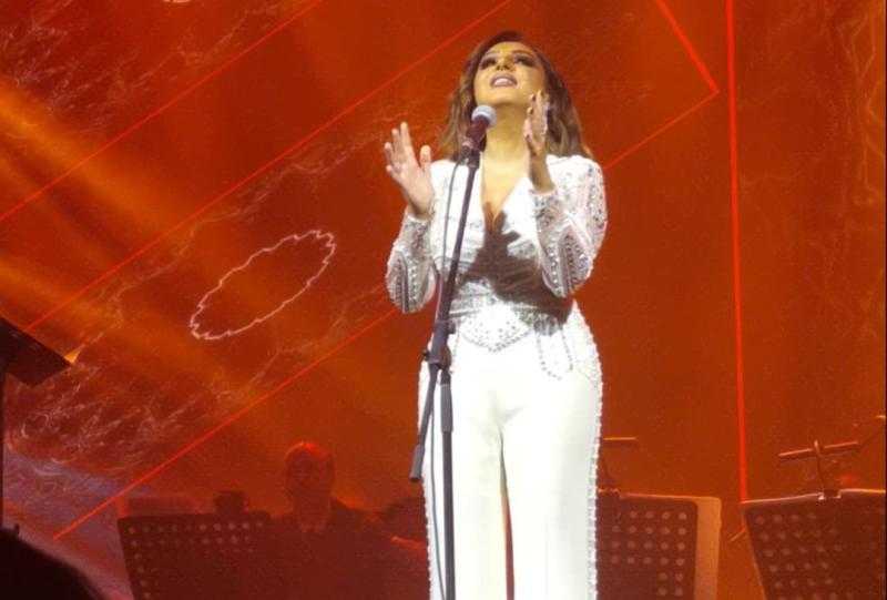 «أنغام في الماركي» يتصدر تويتر.. و«عشان أرضيك» لأول مرة لايف بعد طرحها