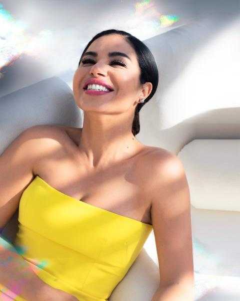 شاهد.. إطلالة ناعمة للفنانة نسرين أمين في أحدث ظهور