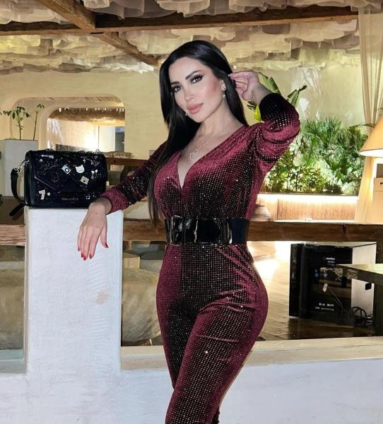 الفنانة نسرين طافش تثير الجدل برسالة غامضة