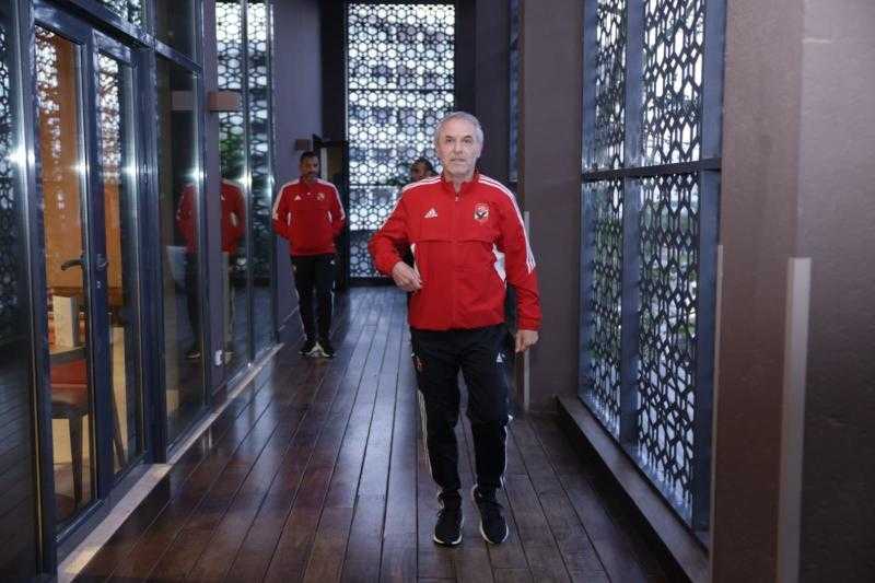 بيسيرو: كولر سيعتمد على تنوع طريقة الدفاع أمام ريال مدريد