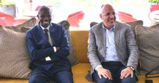 ‫وزير الري يلتقي نظيره البوروندي لبحث التعاون المشترك