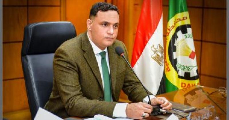 د. أيمن مختار محافظ الدقهلية