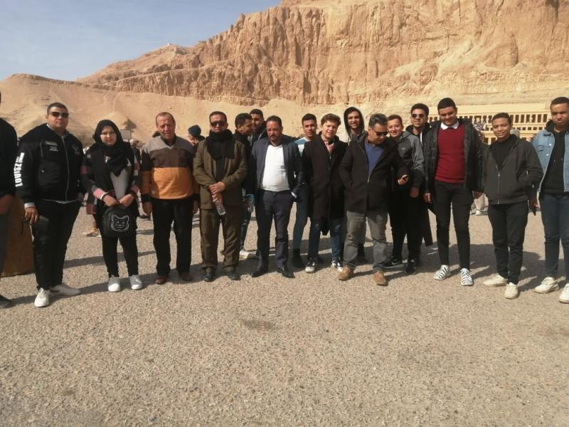 رحلة سياحية توعوية لطلاب سوهاج لعدد من الأماكن الأثرية بالأقصر