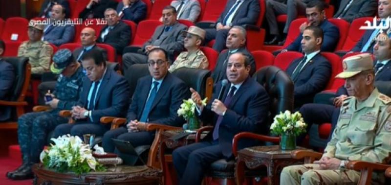السيسي: الدولة عملت على تطوير كل القطاعات وليس الصناعي فقط «فيديو»