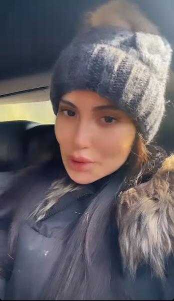 «بأيس كاب من داخل سيارتها».. أحدث ظهور للفنانة هدى الإتربي