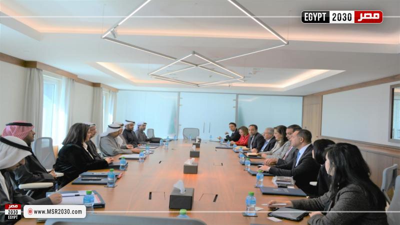 وزيرة التخطيط تلتقي ممثلي عدد من الجهات الاستثمارية بالكويت
