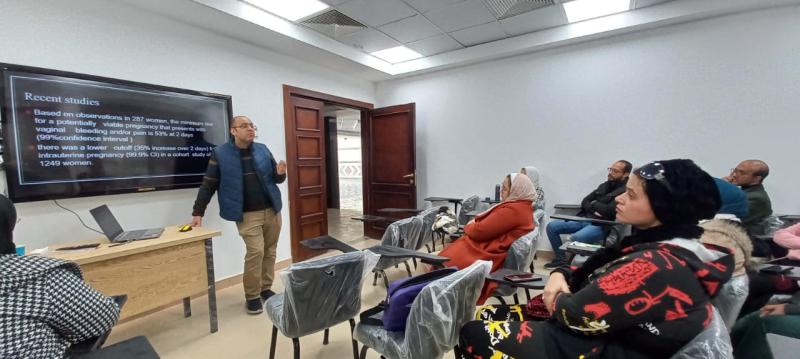 قسم أمراض النساء والتوليد بطب سوهاج يواصل تنفيذ برنامجه التدريبي للأطباء المقيمين