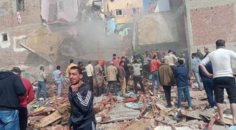 انهيار جزئي لعقار سكني في العمرانية دون إصابات