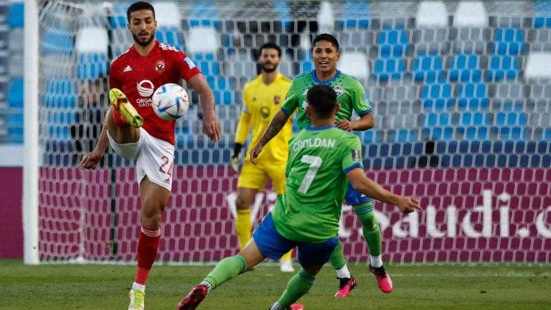 ناقد رياضي: الأهلي قدم أداء مشرفا أمام ريال مدريد بشهادة الصحف الإسبانية