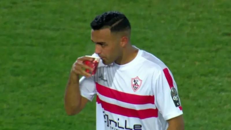 مفاجأة وراء ظهور نيمار بـ «كوباية شاي» في مباراة الزمالك وشباب بلوزداد