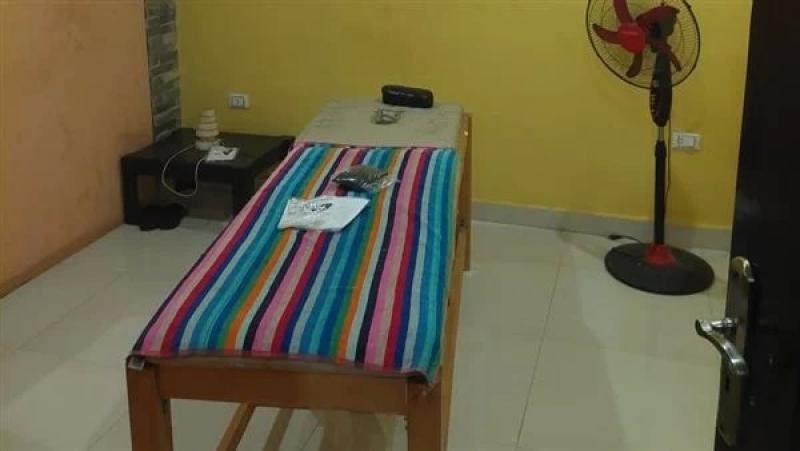 بدون ترخيص.. تشميع مركز مساج «أورانج سبا» في مدينة نصر