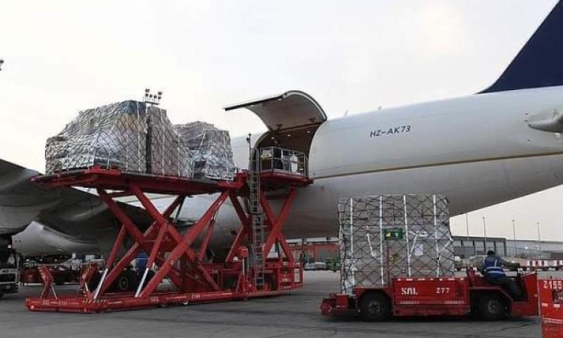 طائرات الإغاثة