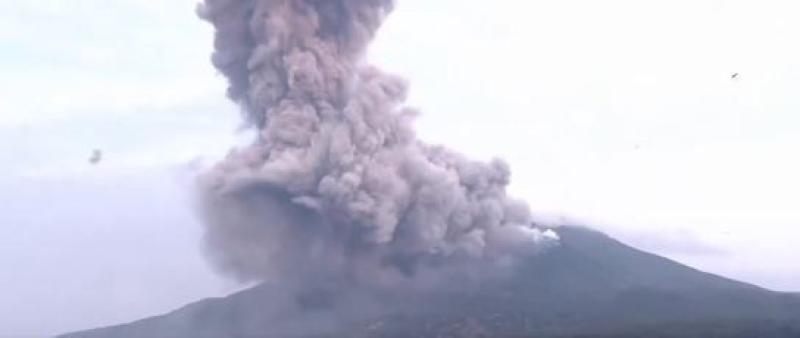 شاهد.. لحظة انفجار بركان «ساكوراجيما» في اليابان