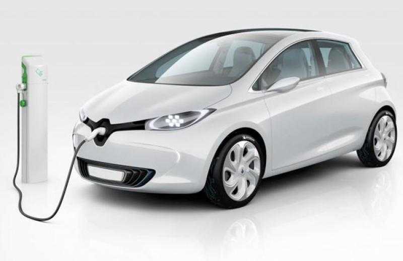 شاهد.. الحكومة تعتزم توطين قطاع صناعة السيارات الكهربائية