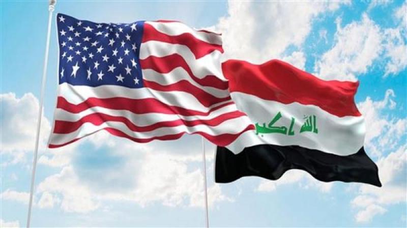 أعلام أمريكا والعراق