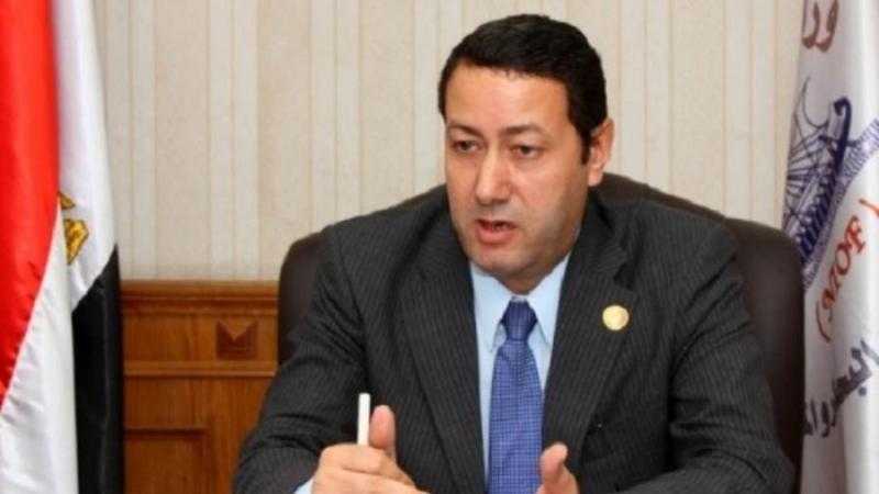 «زلزال مدمر».. البحوث الفلكية تُناشد المواطنين: لا تنساقوا خلف السوشيال ميديا «فيديو»