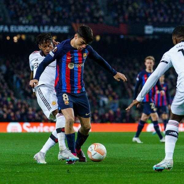 شوط أول سلبي بين برشلونة ومانشستر يونايتد