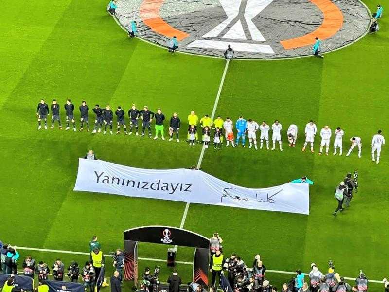 «كلنا معكم».. برشلونة ومانشستر يونايتد يتضامنان مع ضحايا الزلزال