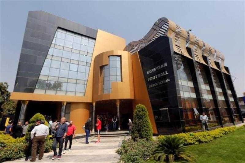 شاهد.. «الجبلاية» تُنهي أزمة قيد لاعبي الزمالك