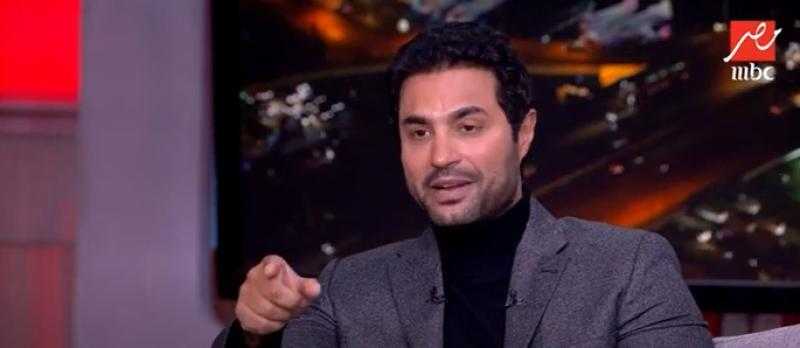 كريم فهمي: «هذه الشخصية تعبتني جدًا في أزمة منتصف العمر» - فيديو