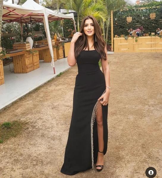 الجمهور يغازل مي عمر في أحدث ظهور لها