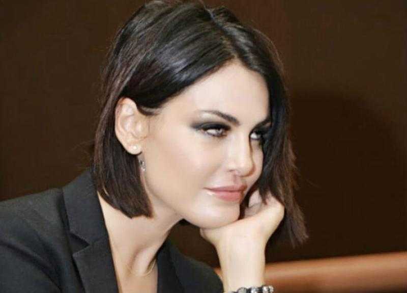 دارين حداد تشارك جمهورها بإطلالة جديدة