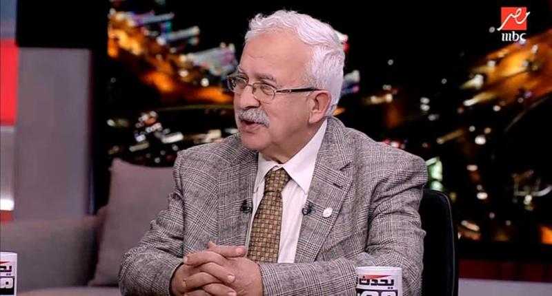 ضحية عملية تجميل: «كنت بموت وجالي تسمم».. وجمال عميرة: «الدكتور طلع تربية رياضية»