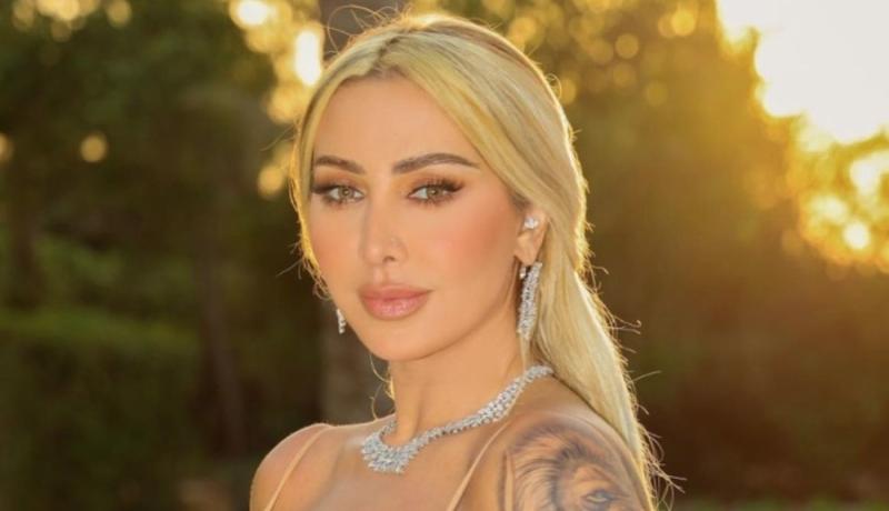 بسعر خيالي.. جويل مردينيان تتألق بإطلالة ناعمة في أحدث ظهور