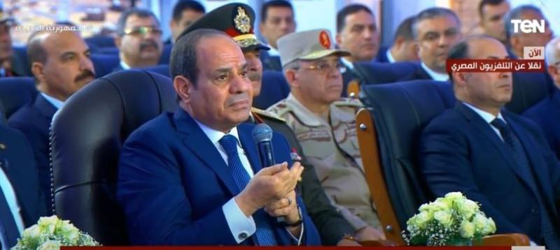السيسي عن تنمية سيناء: «اللي فات كوم واللي جاي كوم تاني»