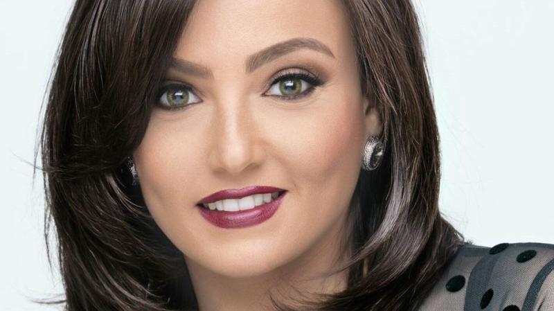 بالأصفر الفاتح.. بشرى تخطف الأنظار في أحدث ظهور لها