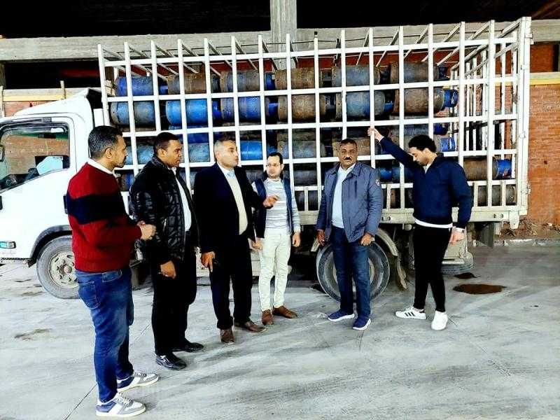 ضبط 100 أسطوانة غاز مدعمة قبل بيعها في السوق السوداء بالبحيرة