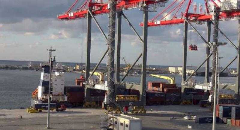 سلاح مصري جديد.. سي سي 60 تدخل مجال صناعة السفن العسكرية.. فيديو