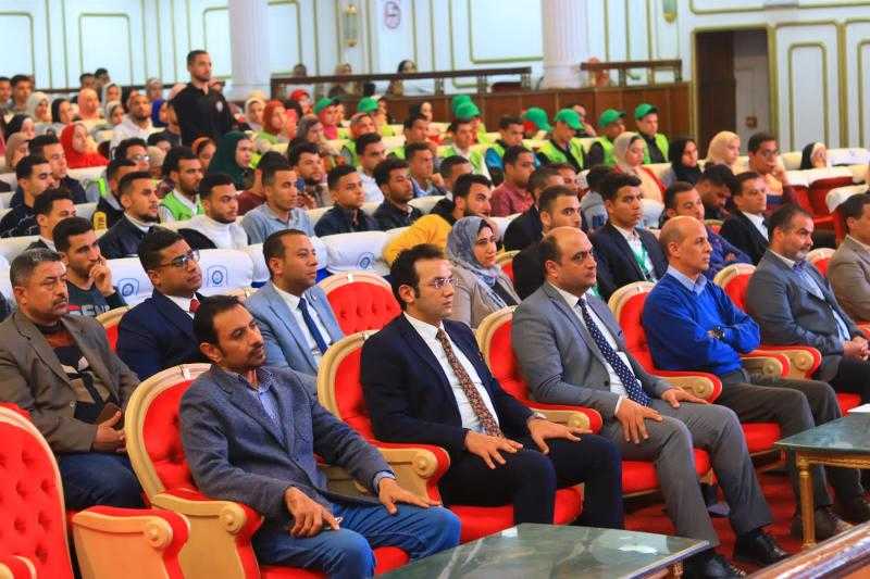 وحدة «تصدوا معنا» بوزارة الرياضة تواصل سلسلة لقاءاتها التوعوية لمواجهة الشائعات