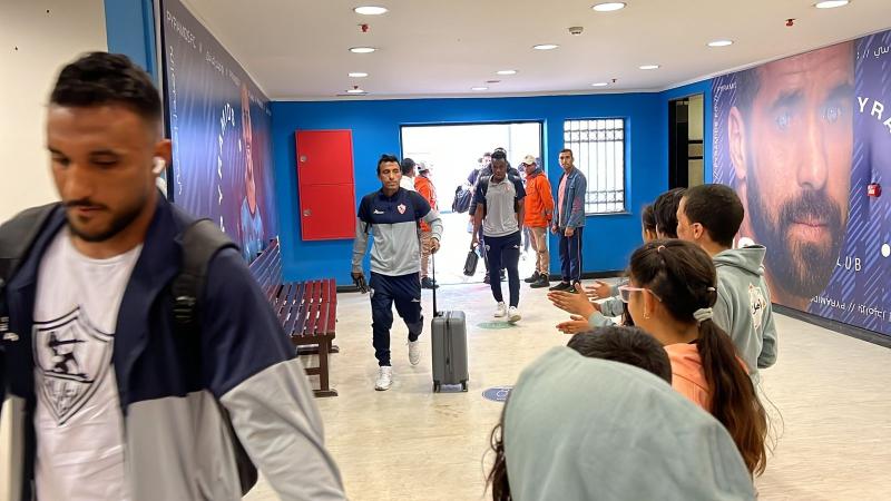وصول حافلة الزمالك للدفاع الجوي قبل مواجهة بيراميدز