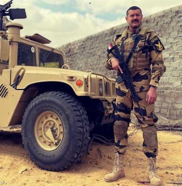 عمرو يوسف يروج لمسلسله الجديد «الكتيبة 101»