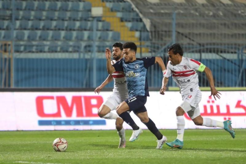 التعادل السلبي يحسم الشوط الأول من الزمالك وبيراميدز