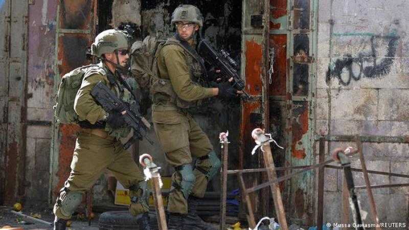 إصابة عدة فلسطينيين في اعتداءات مستوطنين على بلدة حوارة بنابلس