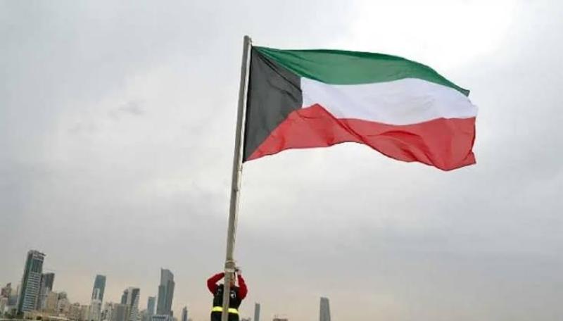 الكويت تعدل إجراءات منح إذن العمل للعمالة الوافدة «الستينية»