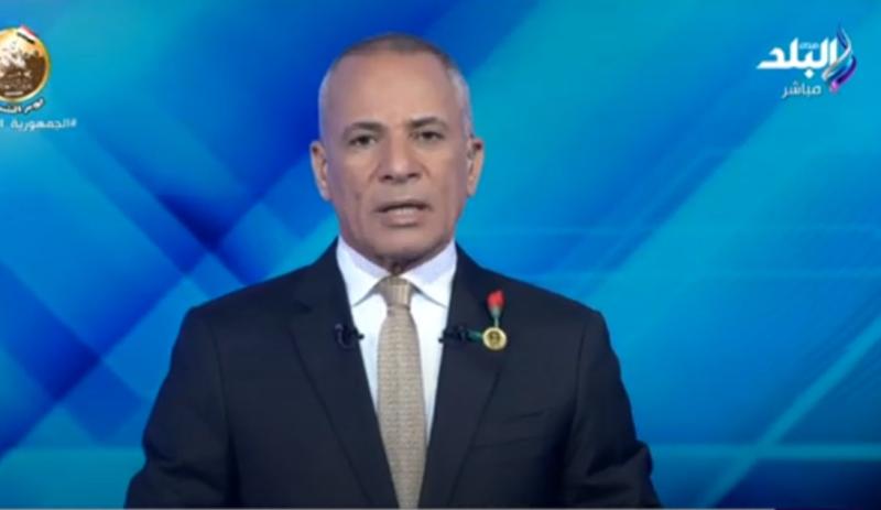 «فيه حاجات ما ينفعش تتقال».. أحمد موسى يشيد بـ سمير فرج وعبد المجيد محمود