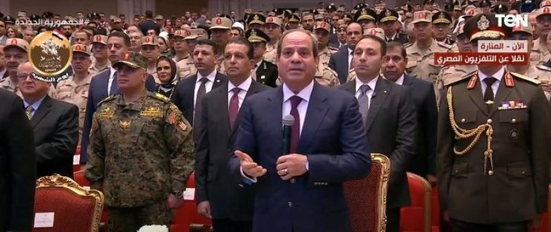 السيسي: بناء الدولة واستعادة مكانتها أمر ليس باليسير