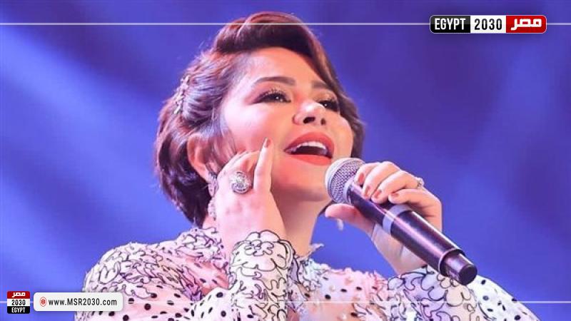 الفنانة شيرين عبد الوهاب