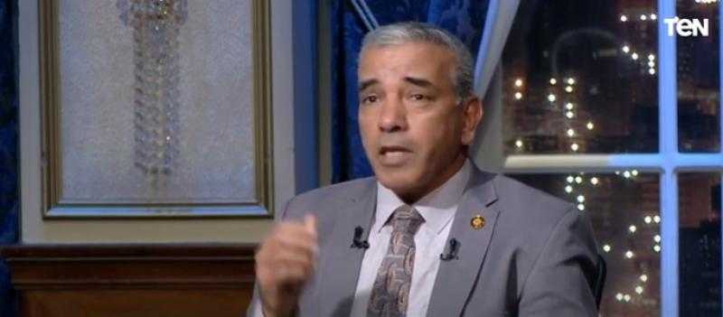 متى ينقرض الإنسان؟.. أستاذ جيولوجيا يُفجر مفاجأة - فيديو