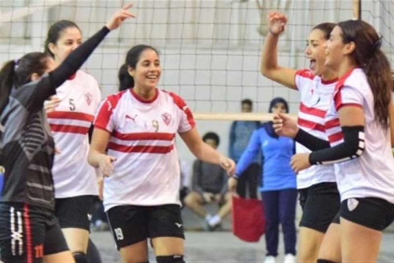 طائرة سيدات الزمالك