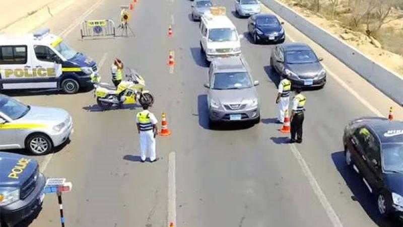 رادار المرور يلتقط 1236 سيارة تسير بسرعات جنونية في 24 ساعة