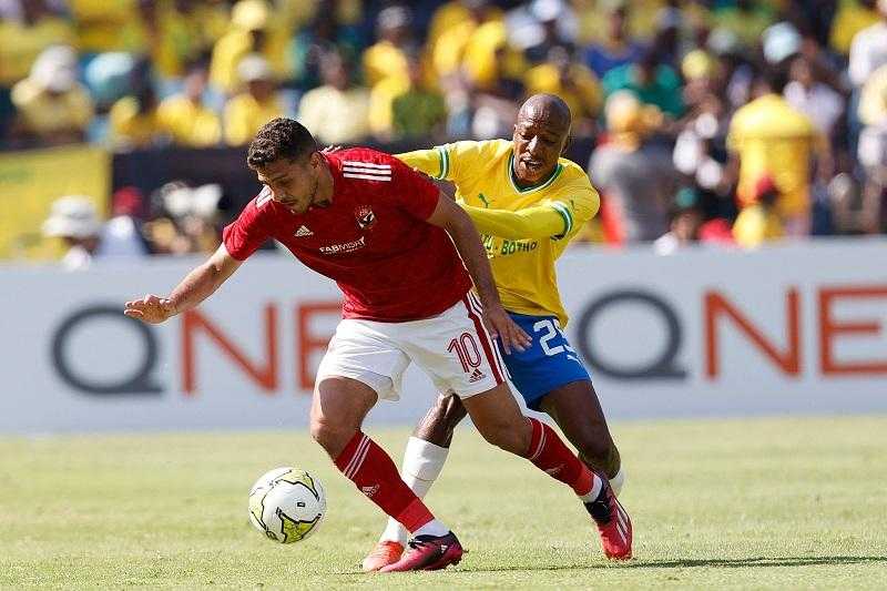 الشوط الأول.. صن داونز يقسو على الأهلي بثلاثية في أبطال إفريقيا