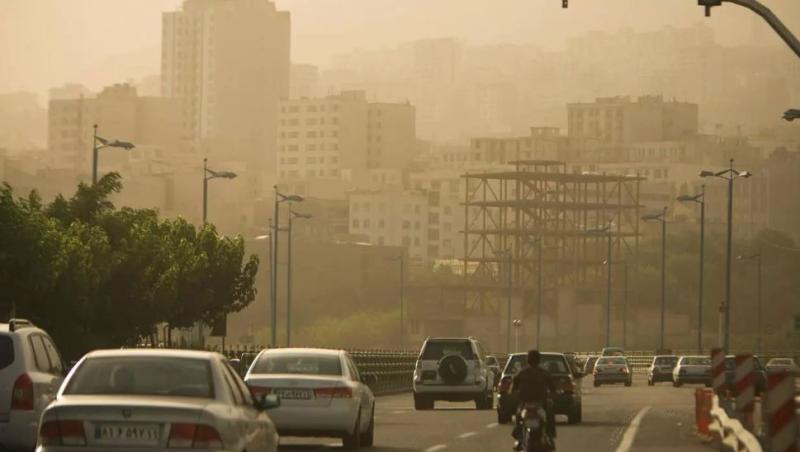 بسبب الأتربة.. تحذير عاجل من الأرصاد الجوية.. «فيديو»