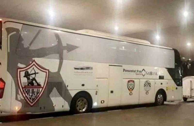 وصول حافلة الزمالك لملعب المباراة استعدادا لـ أرتا سولار بالكونفدرالية